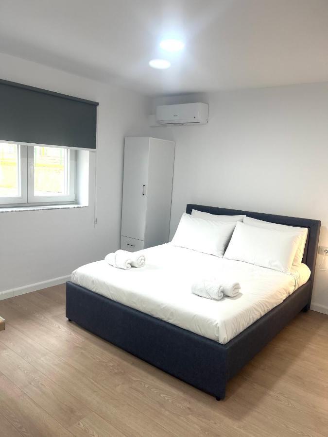 Viva Apartments Пермети Экстерьер фото